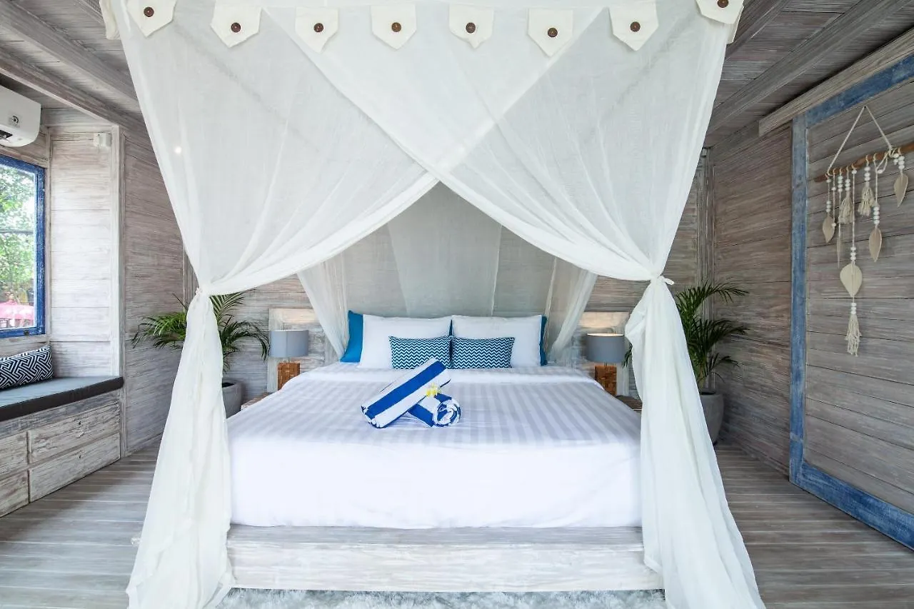 Mesari Beach Hut Seminyak Resort